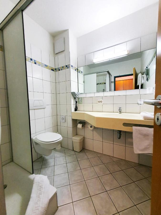 Hotel Sunparc - Shuttle Zum Europa-Park Rust 4Km & Rulantica 2Km Ringsheim Bagian luar foto