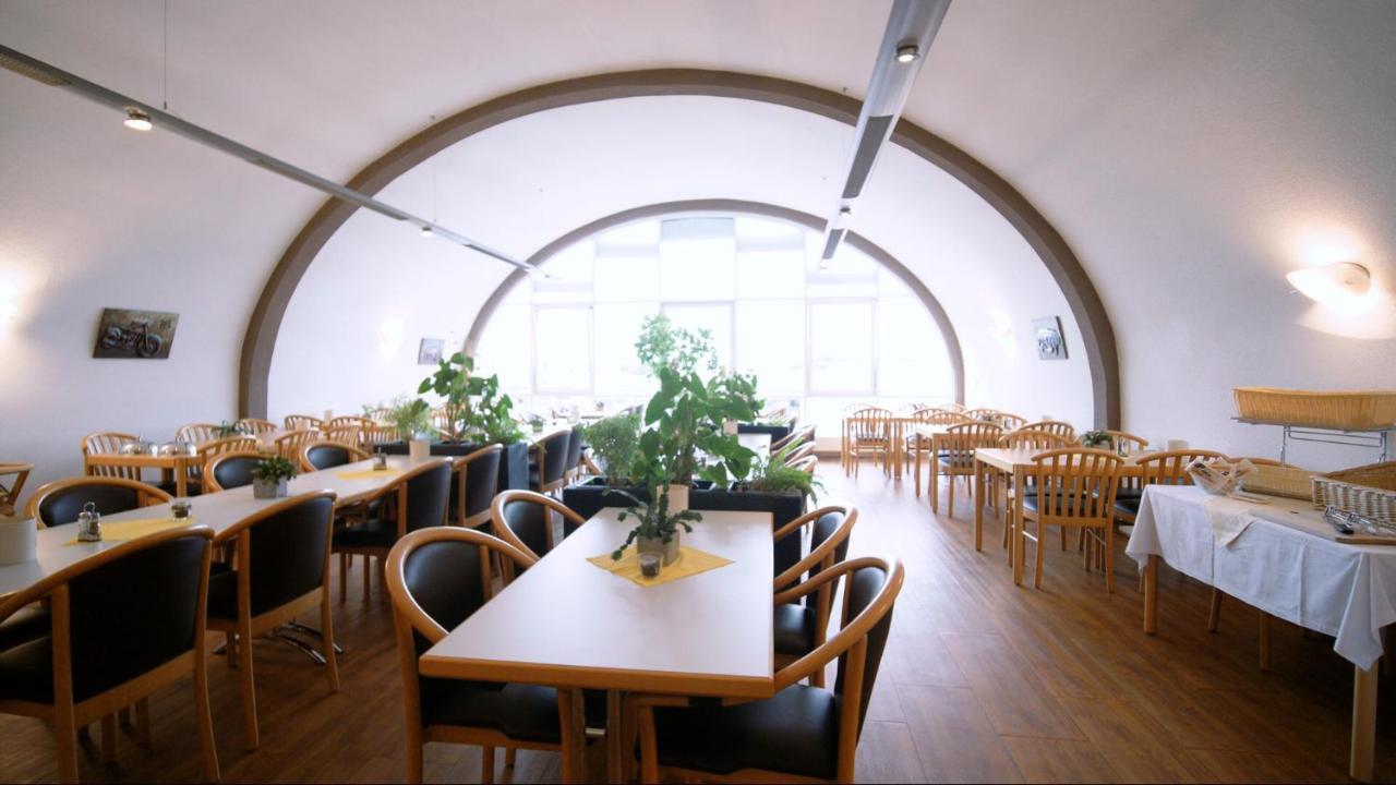 Hotel Sunparc - Shuttle Zum Europa-Park Rust 4Km & Rulantica 2Km Ringsheim Bagian luar foto