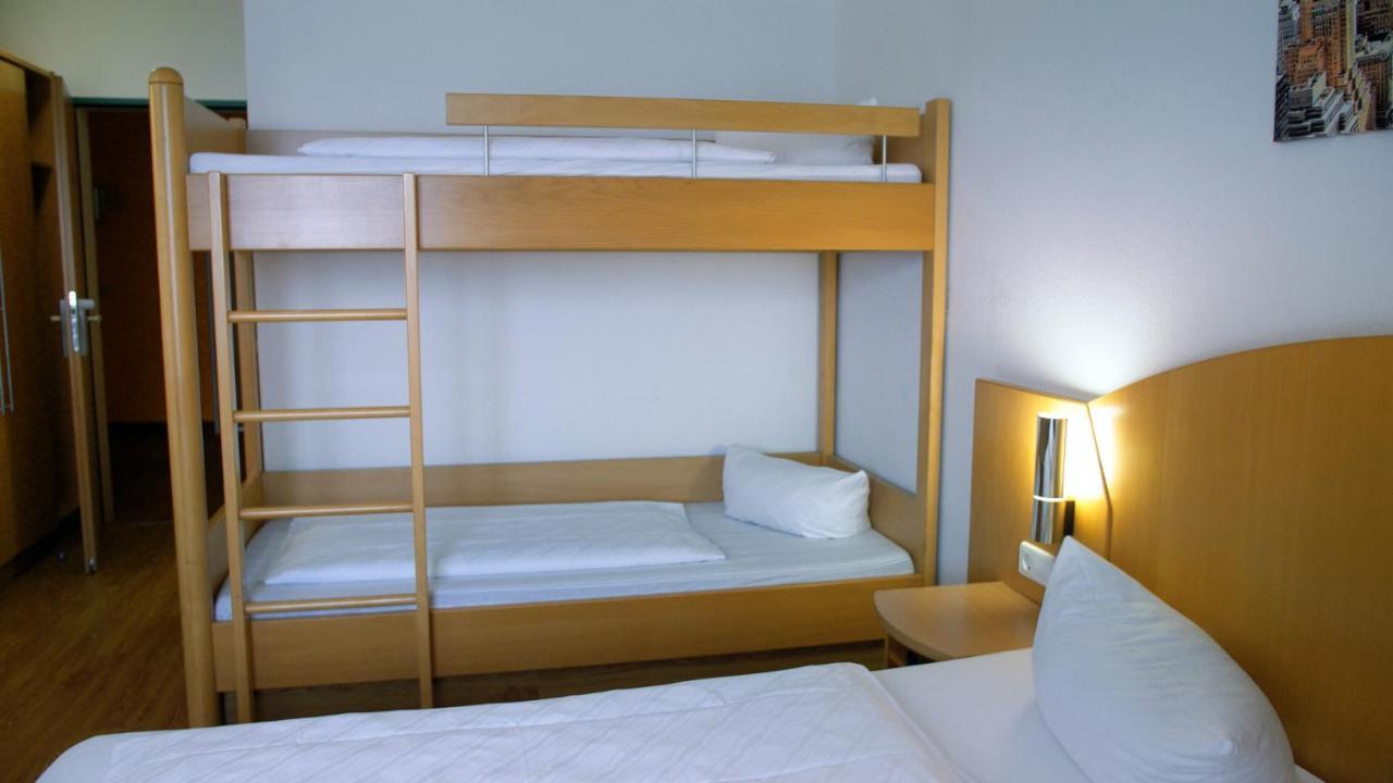 Hotel Sunparc - Shuttle Zum Europa-Park Rust 4Km & Rulantica 2Km Ringsheim Bagian luar foto