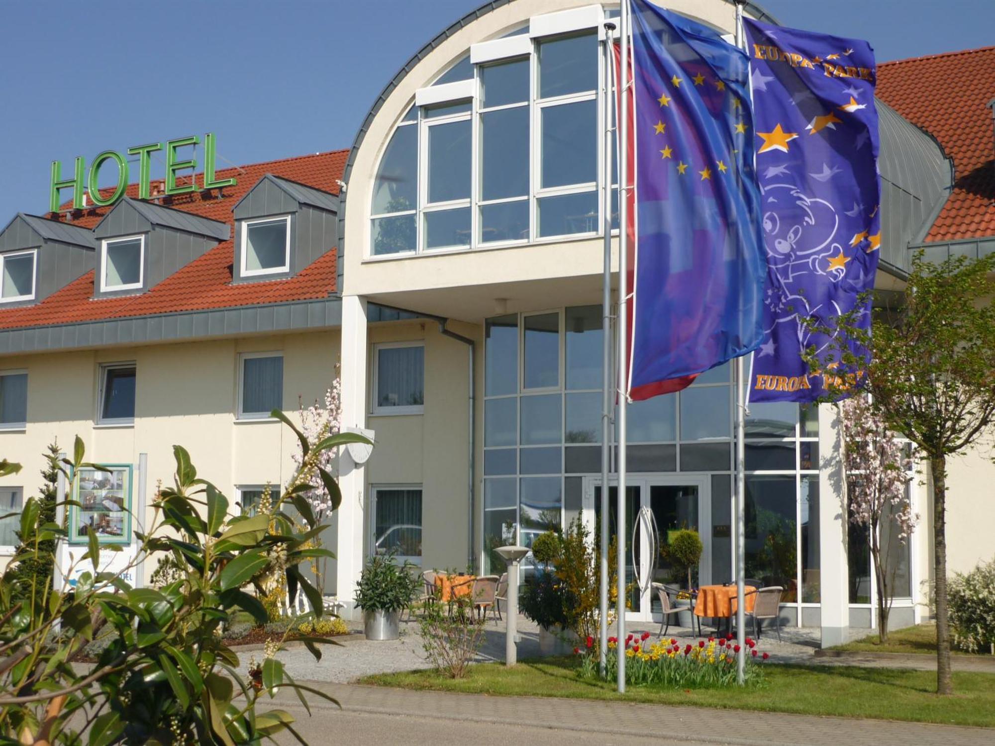Hotel Sunparc - Shuttle Zum Europa-Park Rust 4Km & Rulantica 2Km Ringsheim Bagian luar foto